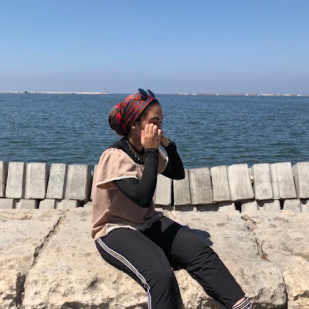 Meet your Posher, Hanin
